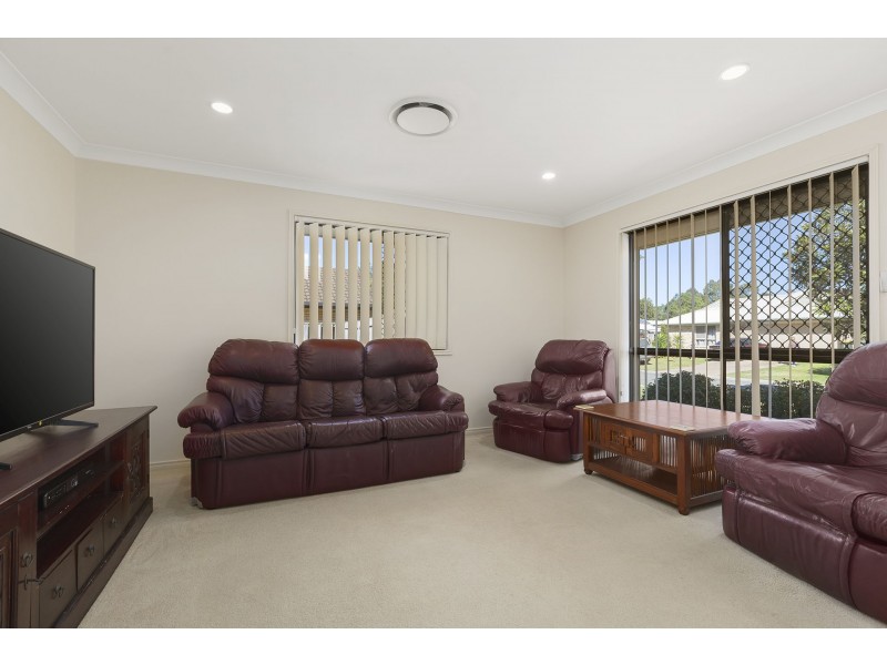 27 Cootamundra Crescent, Narangba QLD 4504