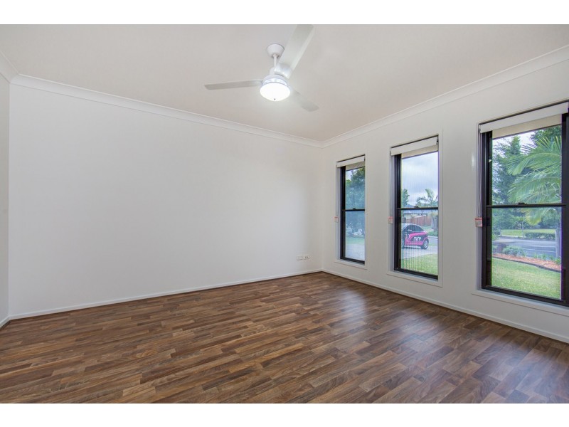 1 Wedgetail Circuit, Narangba QLD 4504