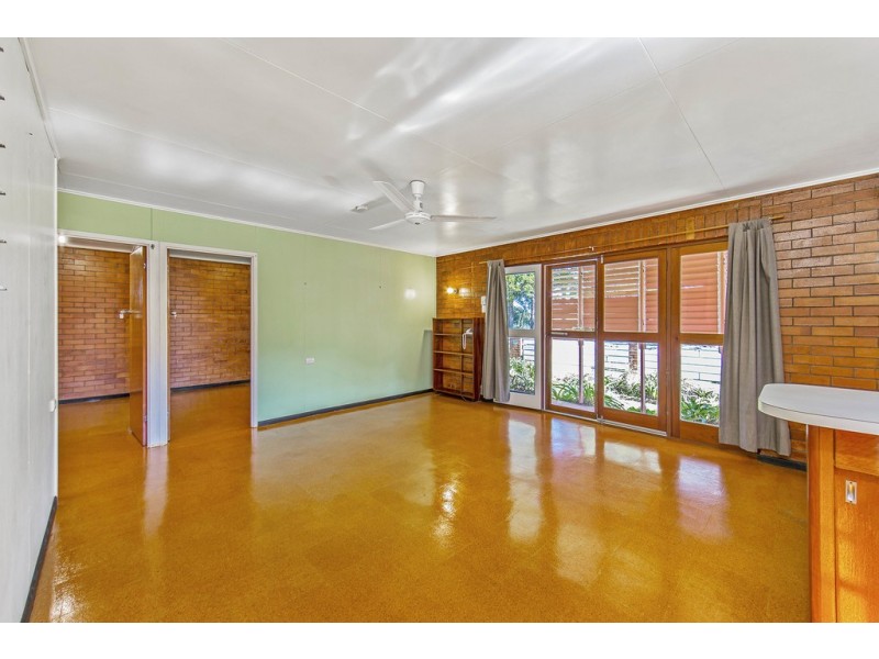 32 Moffatt Esplanade, Toorbul QLD 4510