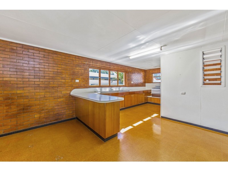 32 Moffatt Esplanade, Toorbul QLD 4510