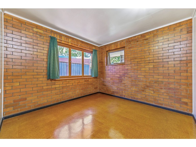 32 Moffatt Esplanade, Toorbul QLD 4510