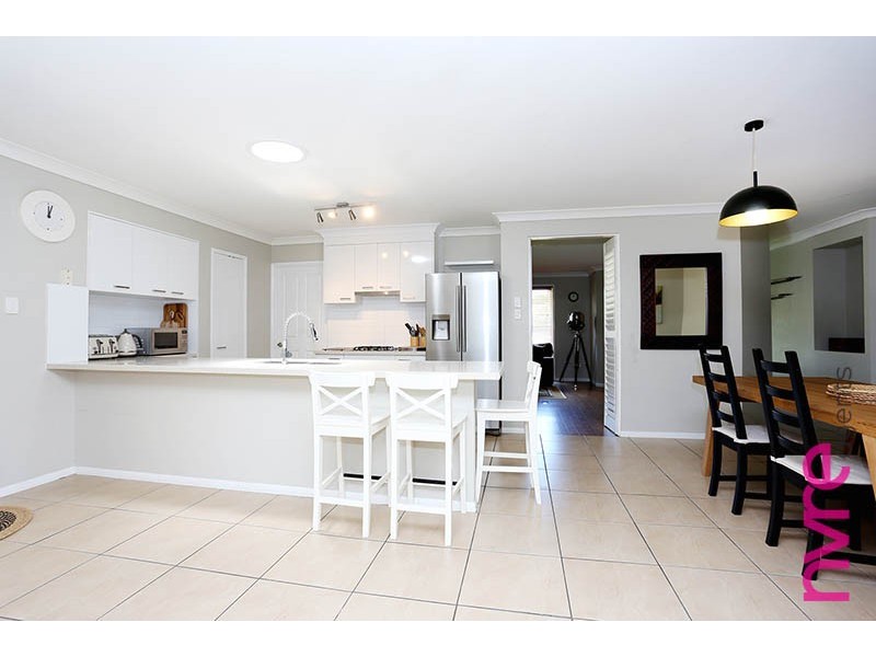 10 Ridge View Drive, Narangba QLD 4504