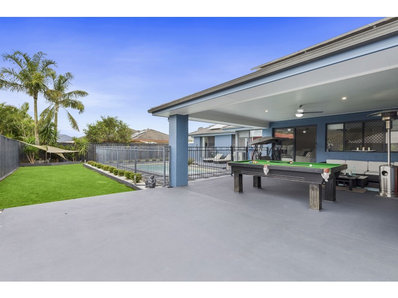 8 Waterway Crescent, Narangba QLD 4504