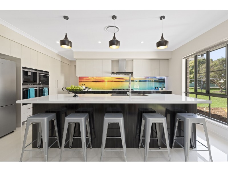 26 Naomi Court, Morayfield QLD 4506