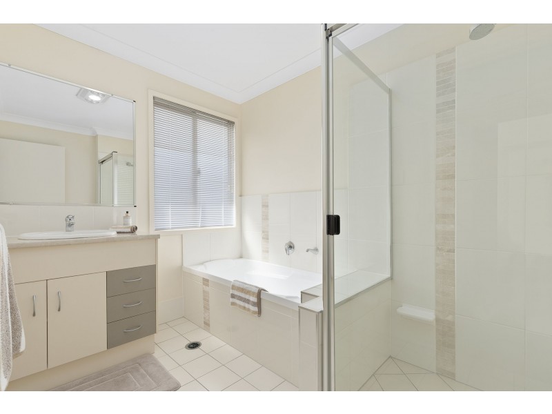 16 Chelmsford Road, Mango Hill QLD 4509