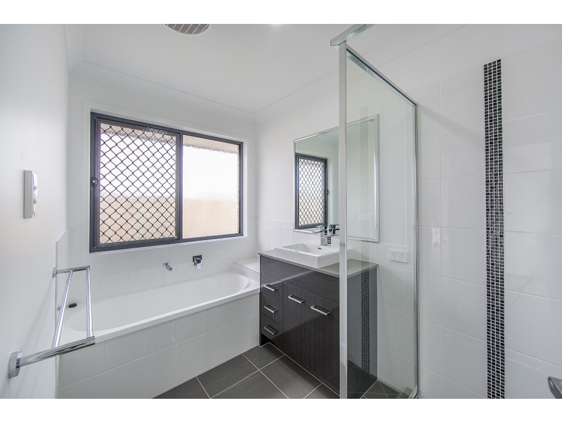 5 Tozer Street, Mango Hill QLD 4509