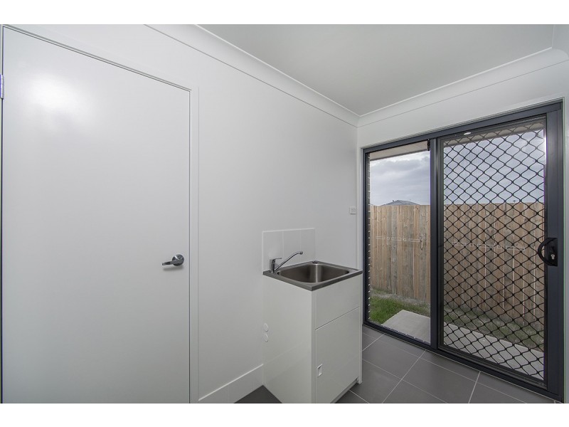 5 Tozer Street, Mango Hill QLD 4509