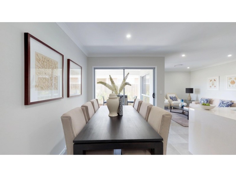 26 Lakeview Road, Morayfield QLD 4506