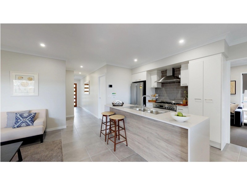 26 Lakeview Road, Morayfield QLD 4506