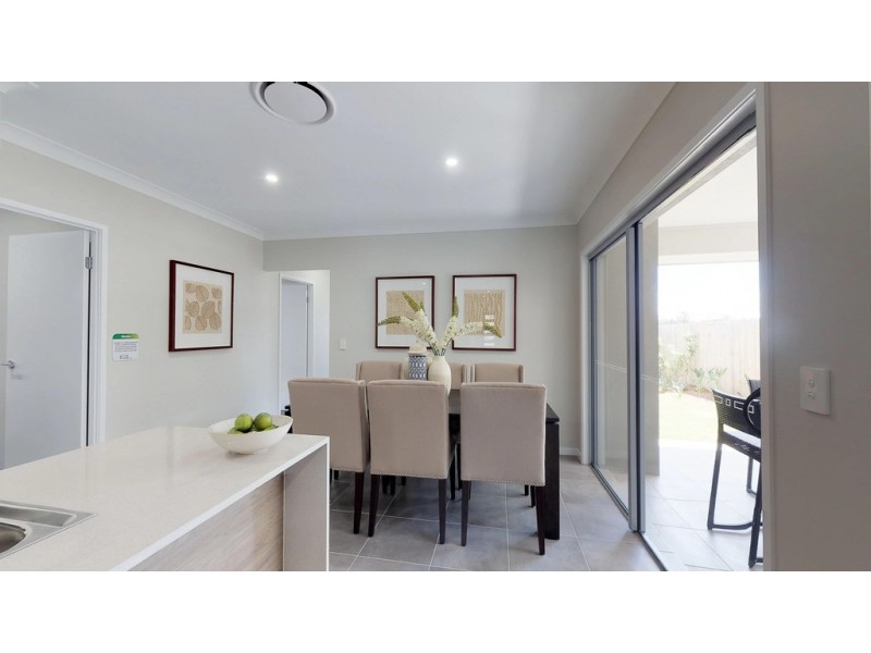 26 Lakeview Road, Morayfield QLD 4506