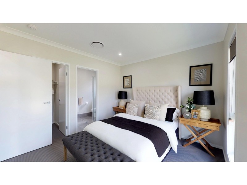 26 Lakeview Road, Morayfield QLD 4506