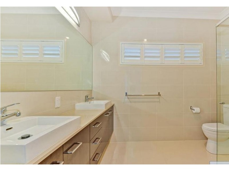 7 Fantail Crescent, Mango Hill QLD 4509