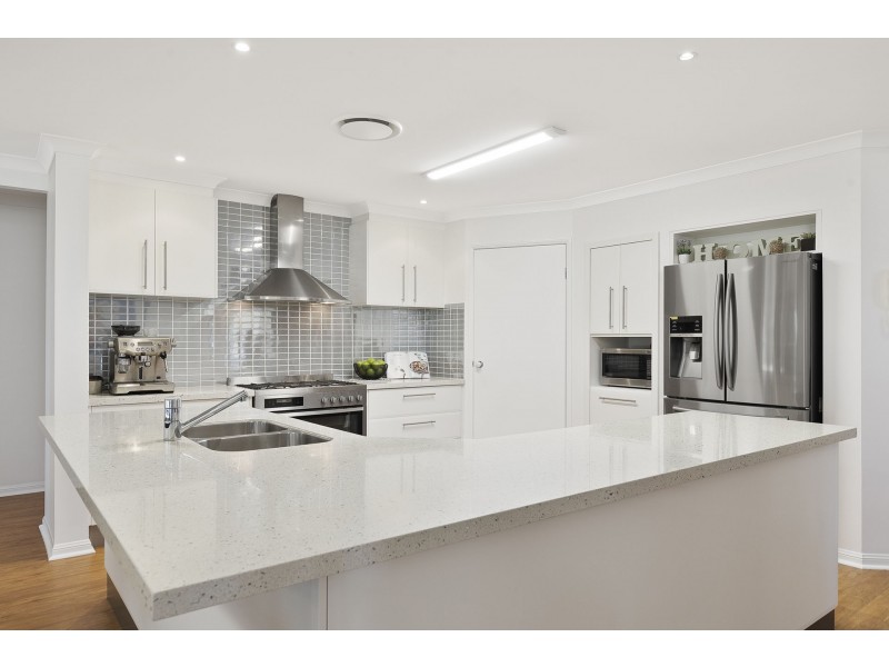 1 Wivenhoe Circuit, Narangba QLD 4504