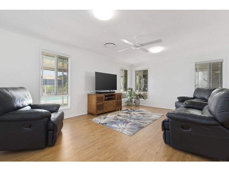 1 Wivenhoe Circuit, Narangba QLD 4504