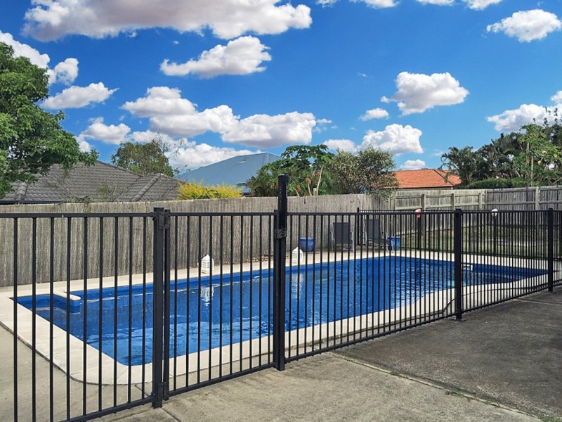 12 Ainslie Street, North Lakes QLD 4509