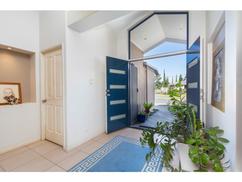 19 Wellington Road, Murrumba Downs QLD 4503