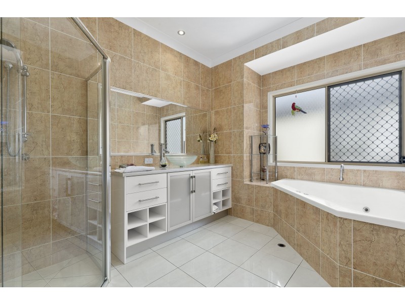 111 Macdonald Drive, Narangba QLD 4504