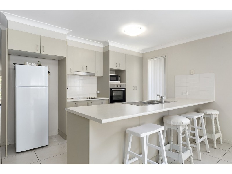 5 Newmarket Drive, Morayfield QLD 4506