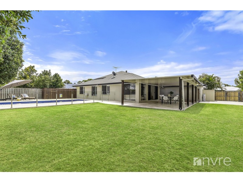 8 White Cedar Place, Narangba QLD 4504
