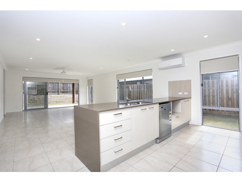26 Parkhaven St, Mango Hill QLD 4509