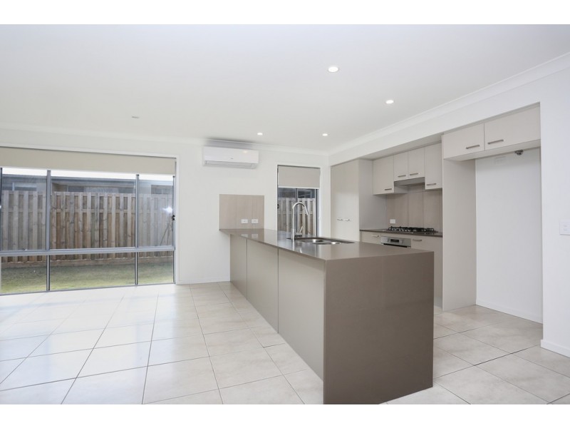 26 Parkhaven St, Mango Hill QLD 4509