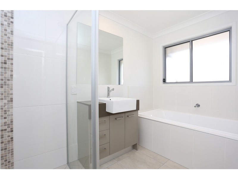 26 Parkhaven St, Mango Hill QLD 4509