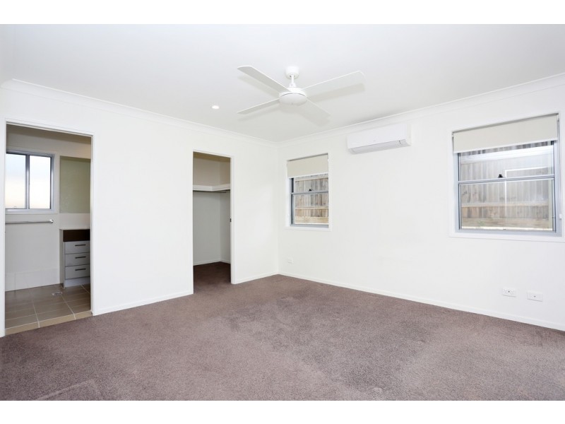 26 Parkhaven St, Mango Hill QLD 4509