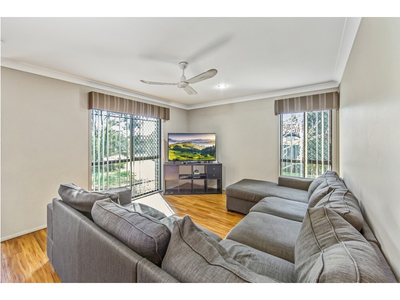 19 Tamborine Place, Narangba QLD 4504