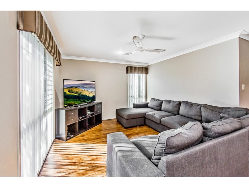 19 Tamborine Place, Narangba QLD 4504