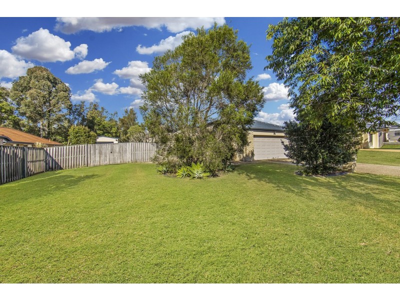 19 Tamborine Place, Narangba QLD 4504