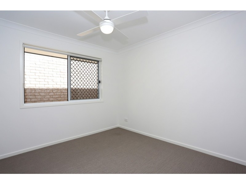 6 Shearer Crescent, Kallangur QLD 4503