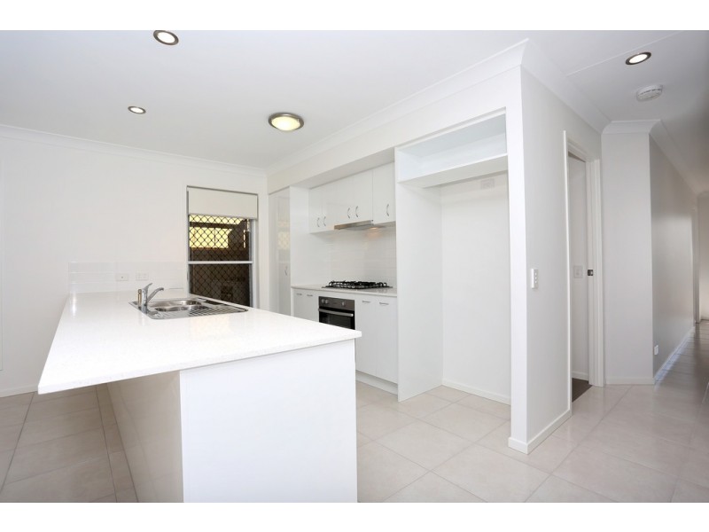 6 Shearer Crescent, Kallangur QLD 4503