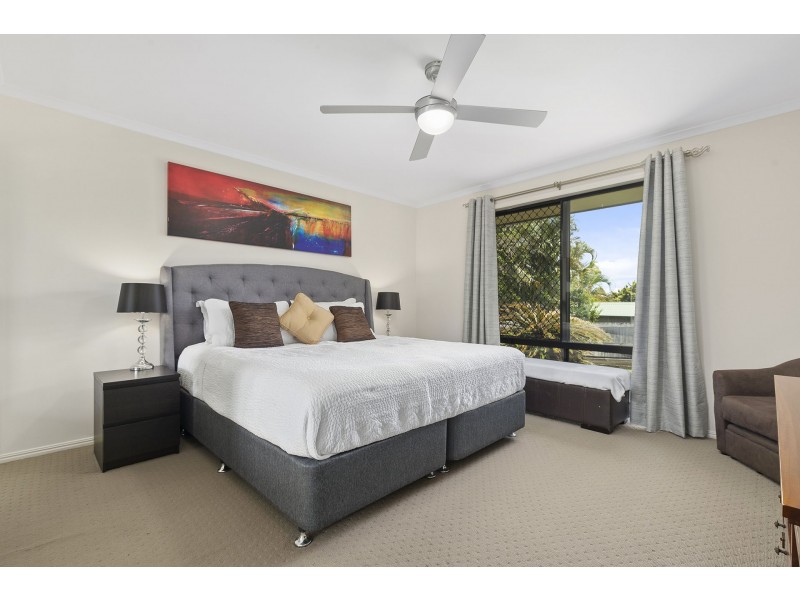 42 Chilton Crescent, North Lakes QLD 4509