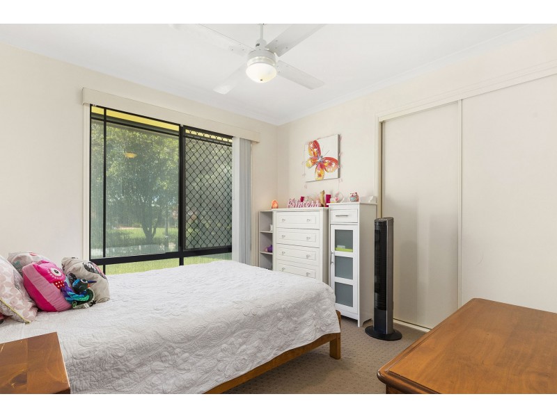 42 Chilton Crescent, North Lakes QLD 4509