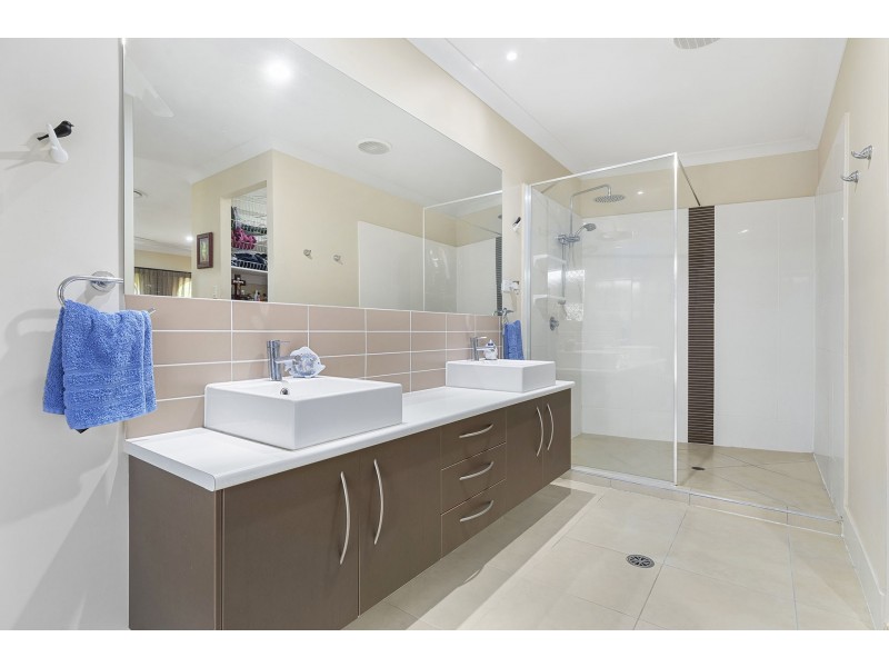 14 Hideaway Close, Narangba QLD 4504