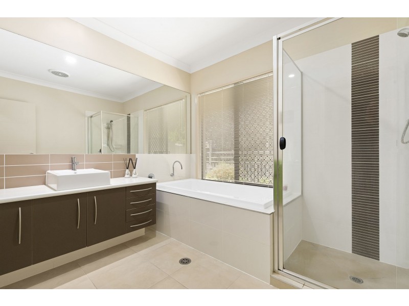 14 Hideaway Close, Narangba QLD 4504