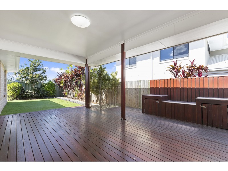 6 Champion Circuit, Narangba QLD 4504