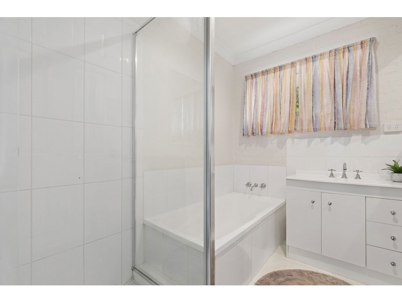 11 Karalla Court, Narangba QLD 4504