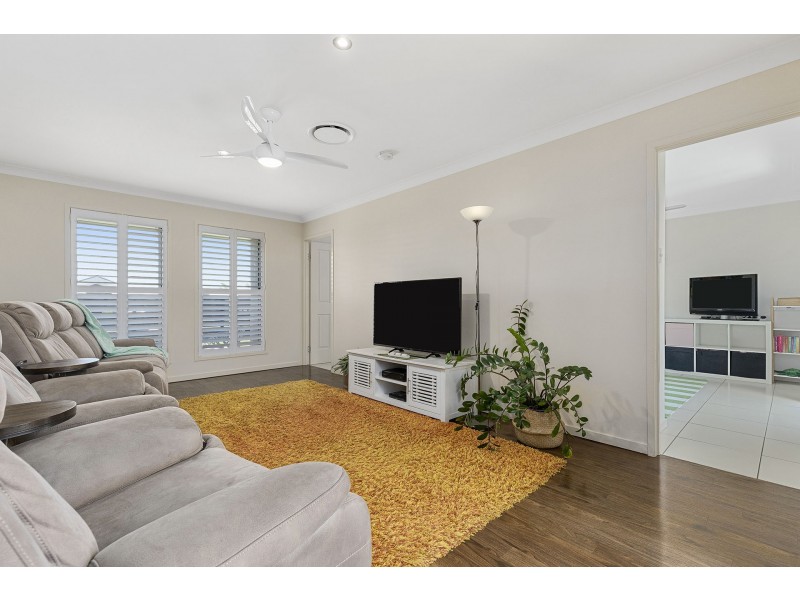 16 Wellington Road, Murrumba Downs QLD 4503