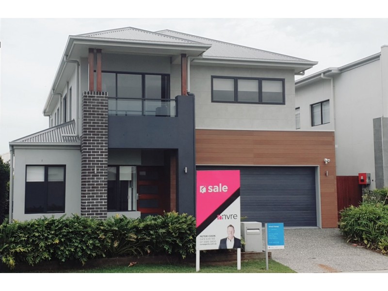 9 Crusade Street, Newport QLD 4020