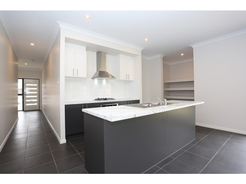 140 Campbell Drive, Mango Hill QLD 4509