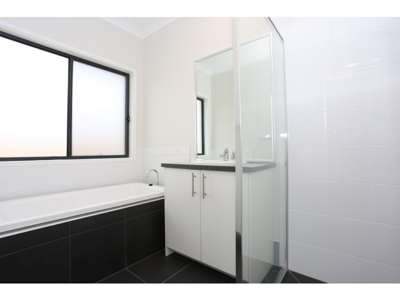 140 Campbell Drive, Mango Hill QLD 4509