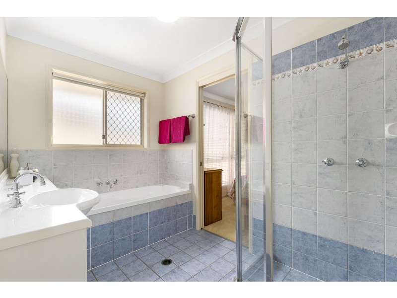 17 Wivenhoe Circuit, Narangba QLD 4504