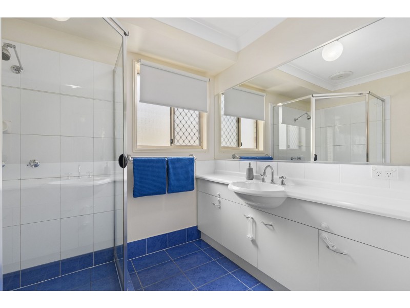 17 Wivenhoe Circuit, Narangba QLD 4504