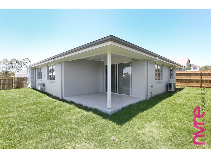 60 Greenhaven Circuit, Narangba QLD 4504