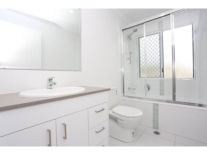4/23 Brewer Street, Kallangur QLD 4503