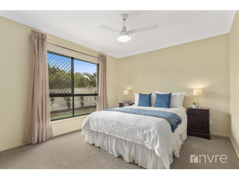 7 Azure Place, Narangba QLD 4504