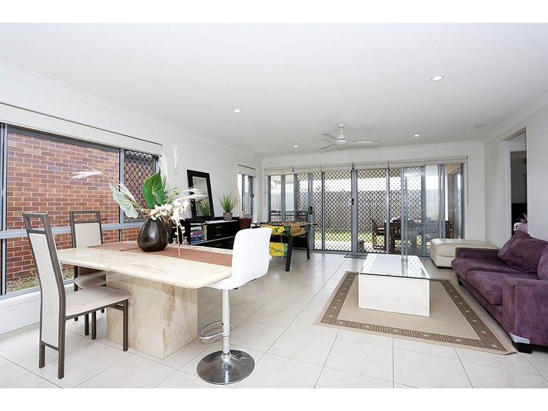 24 Glengrove Circuit, Mango Hill QLD 4509