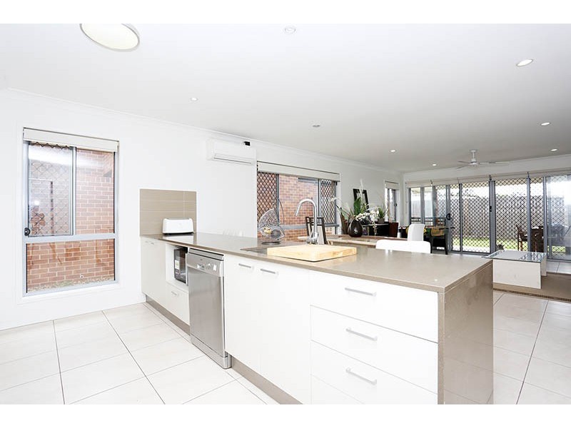 24 Glengrove Circuit, Mango Hill QLD 4509