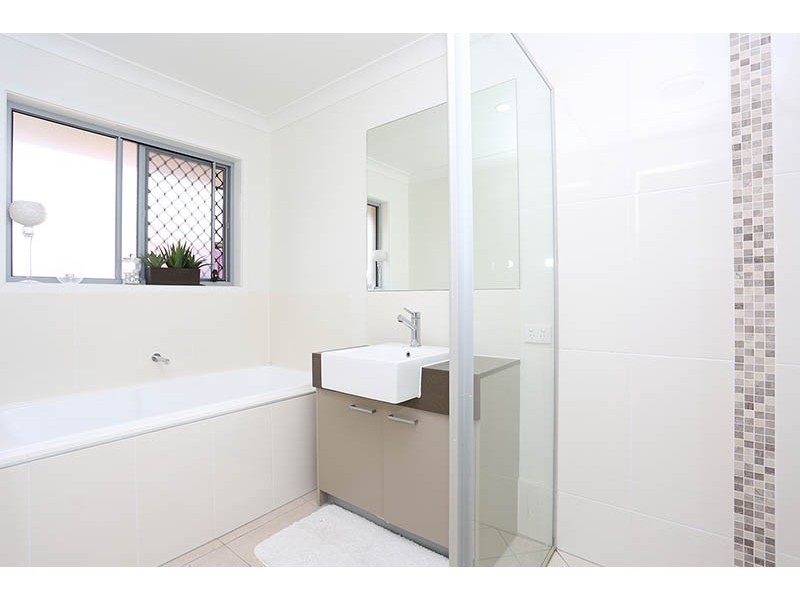 24 Glengrove Circuit, Mango Hill QLD 4509